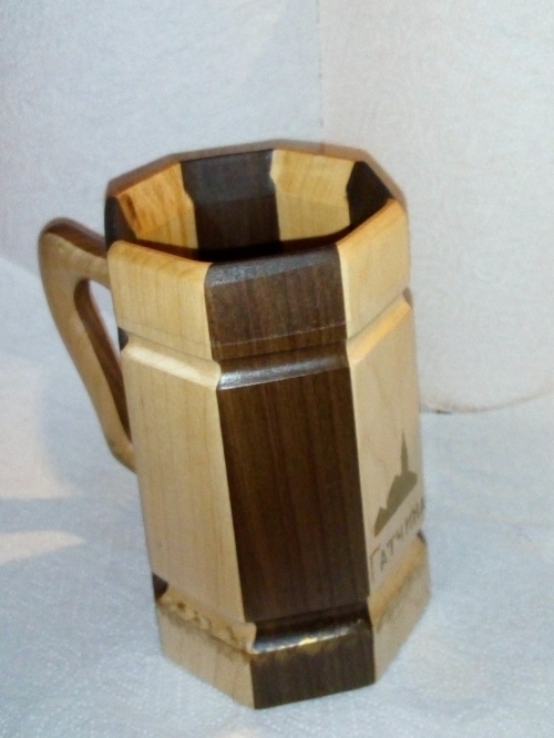 Кружка деревянная