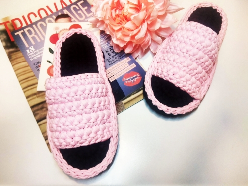 Тапочки вязаные женские