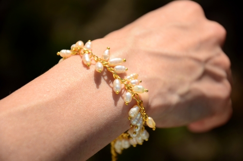 Браслет из речного жемчуга