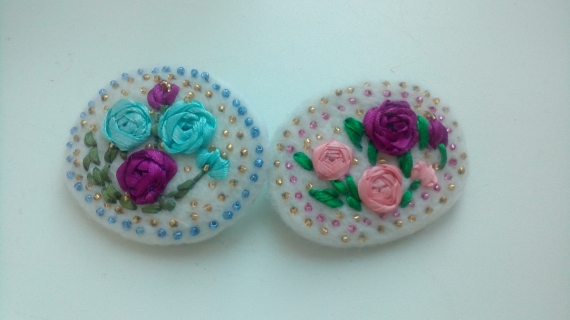 Брошь цветы