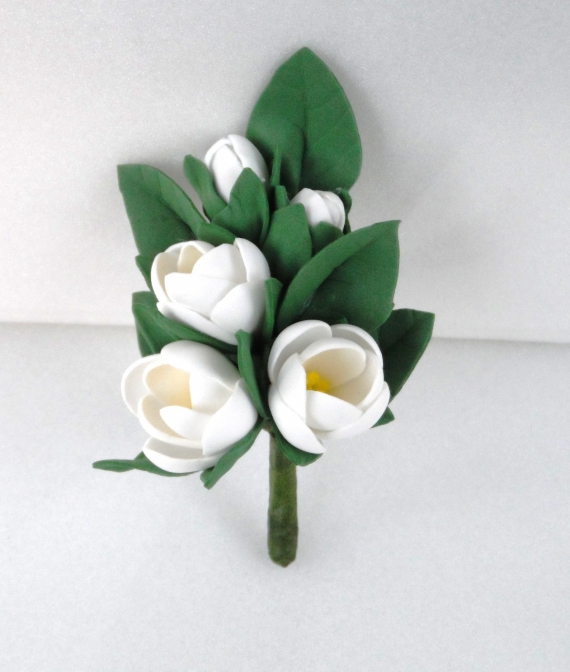 Брошь- веточка жасмина из фоамирана