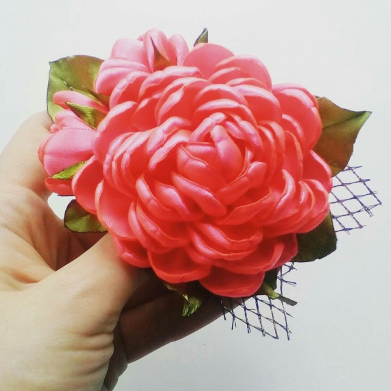 Заколка для волос ручной работы