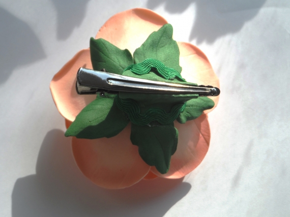 Зажим для волос из фоамирана