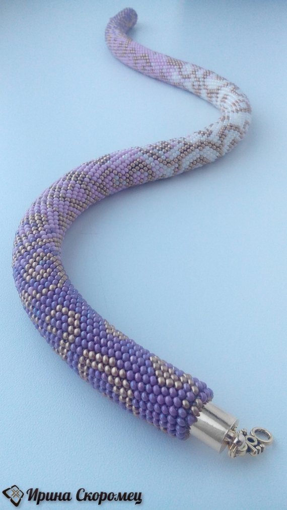 Жгут из бисера "Переход в завитках"