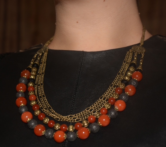 Ожерелье "ЛавБит"