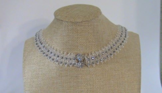 Колье "Северное сияние", плетеное из гематита и бисера