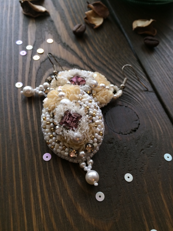 Серьги с кристаллами Сваровски