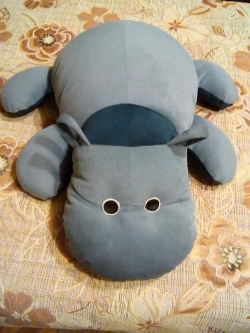 Игрушка-подушка "Бегемотик"