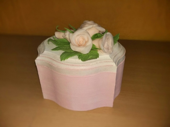 Цветочная шкатулка