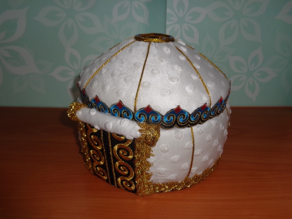 Шкатулка "Юрта" из бархата