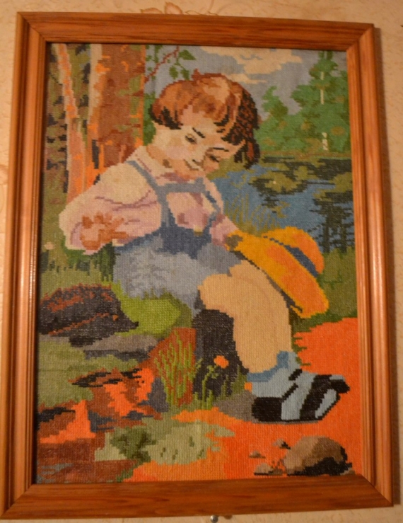 Мальчик с ёжиком