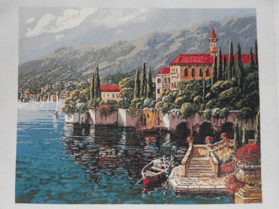 Вышитая картина "Прибрежный город"