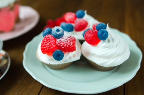 Мыло ручной работы "Капкейк Ягодный"