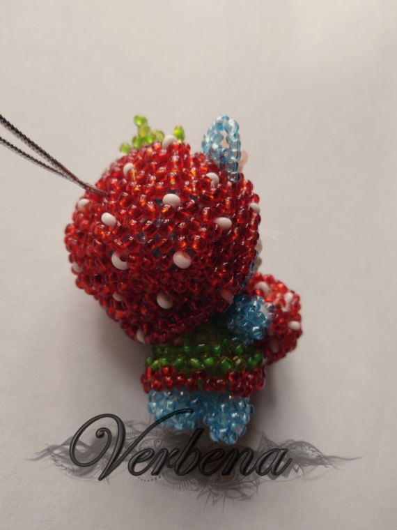 Брелок "Медведь-клубника"