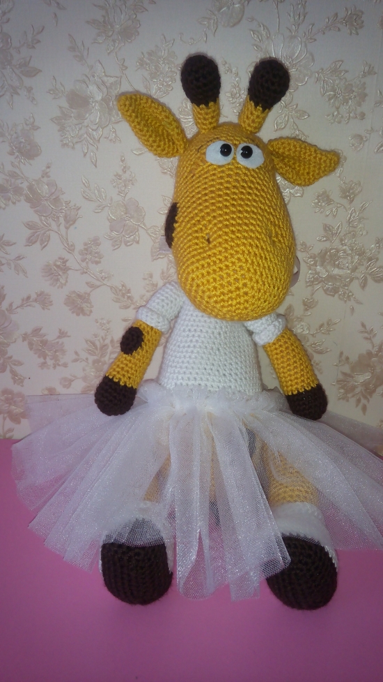 Жирафа-девочка