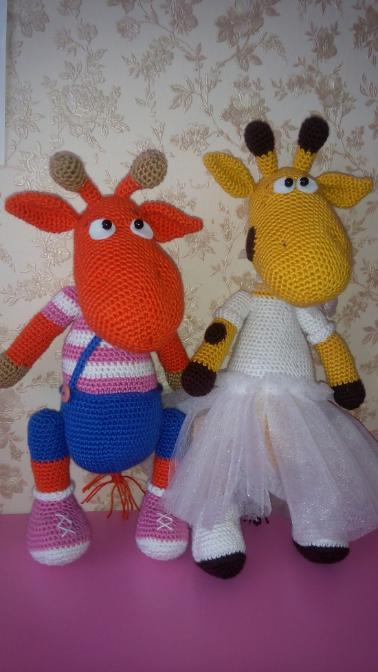 Жирафа-девочка