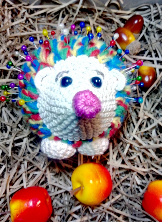 Ежик-игольница