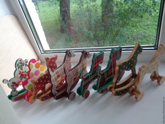 Деревянная игрушка Собака качалка, каталка