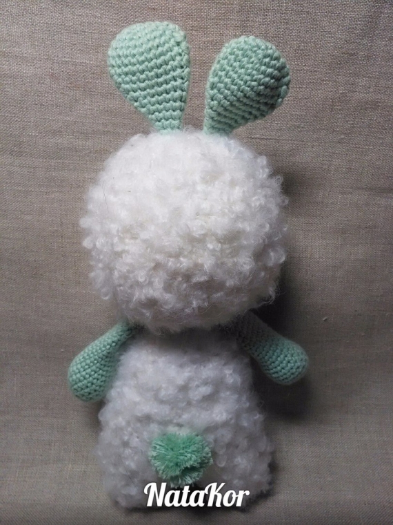 Зайка Ягодка