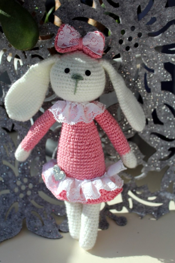 Игрушка "Зайка-воображуля".