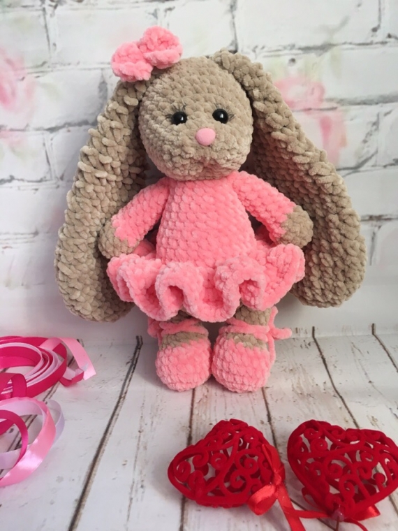 Зайка с зефирными ушками