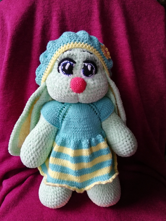 Плюшевый зайка