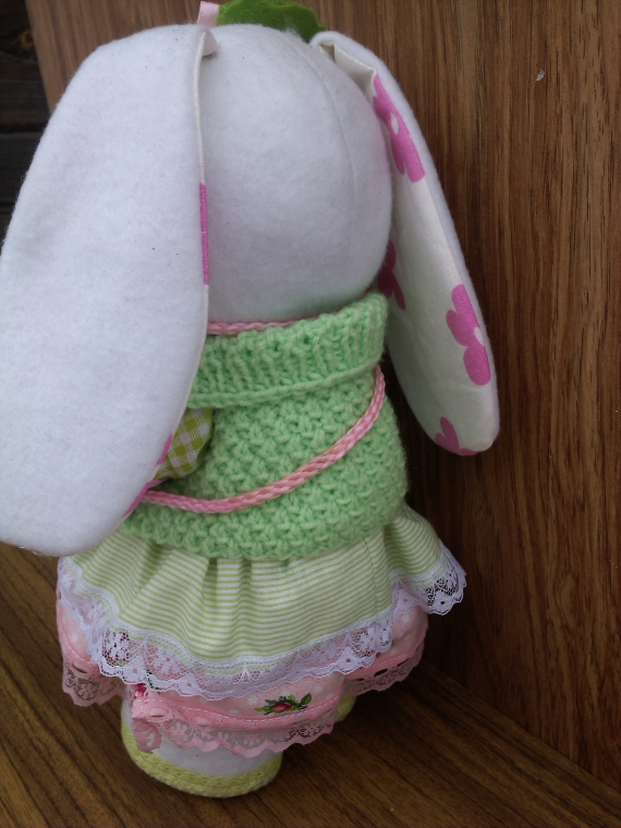 Розово-салатовая Зайка