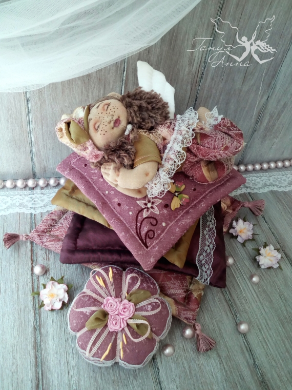 Спящий ангелочек