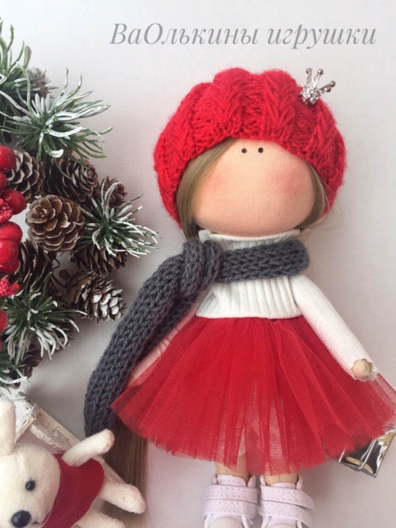 Кукла текстильная