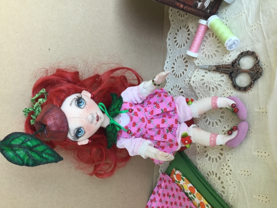 Кукла Вишенка