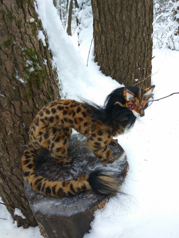 Каркасная игрушка. Парлог