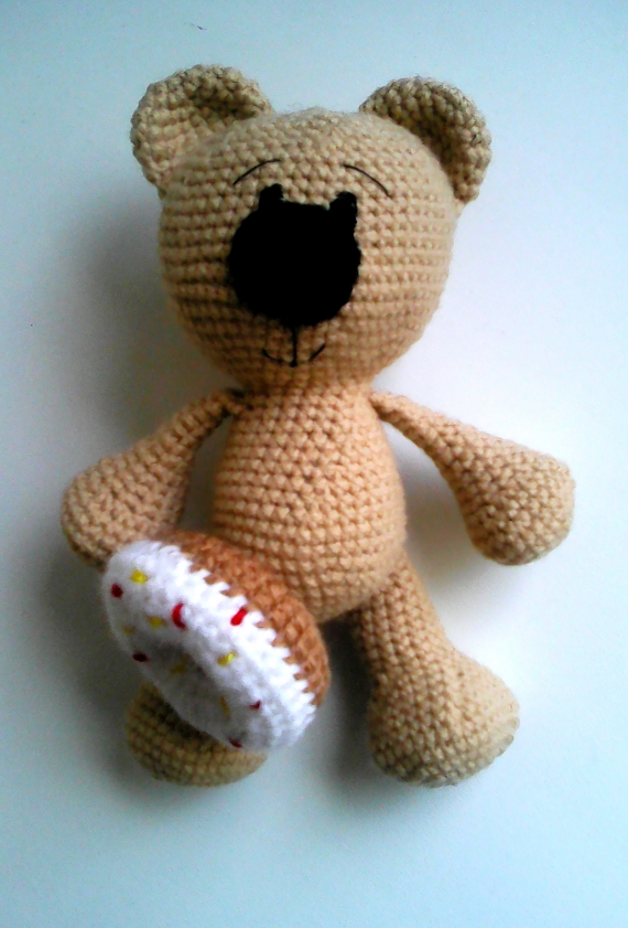 Медвежонок Коржик.