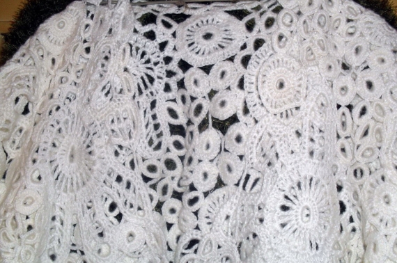 Белая кружевная кофточка (акрил) р.52-54