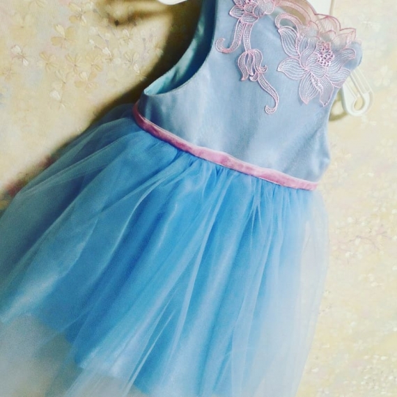 Платья для девочек