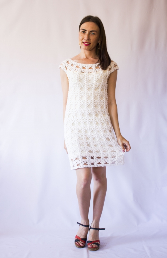 Платье ажурное белое