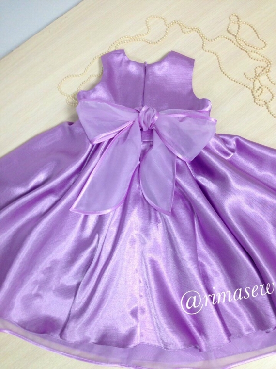 Нарядные детские платья