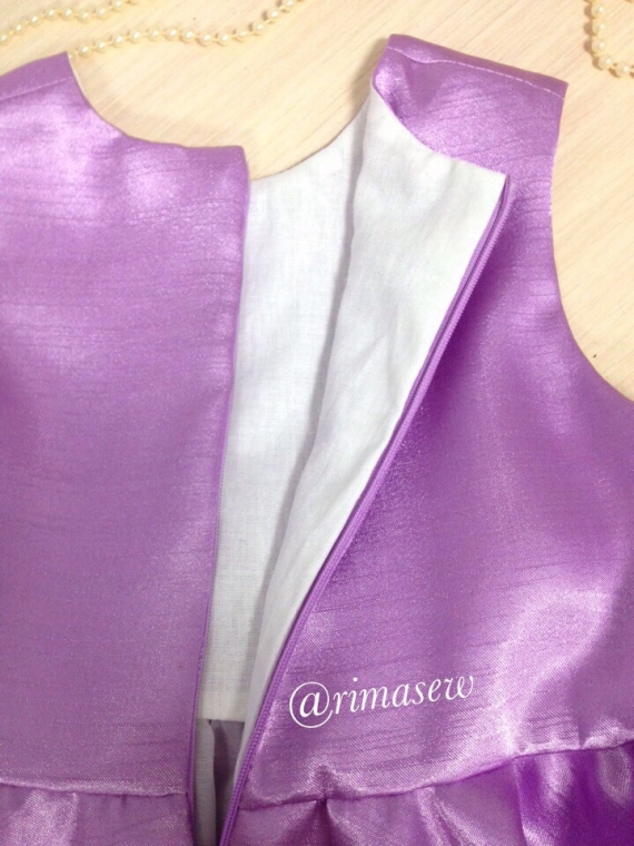 Нарядные детские платья