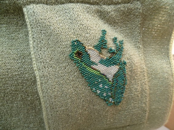 лягушка на кармане