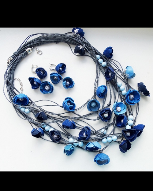 Цвет настроения синий!