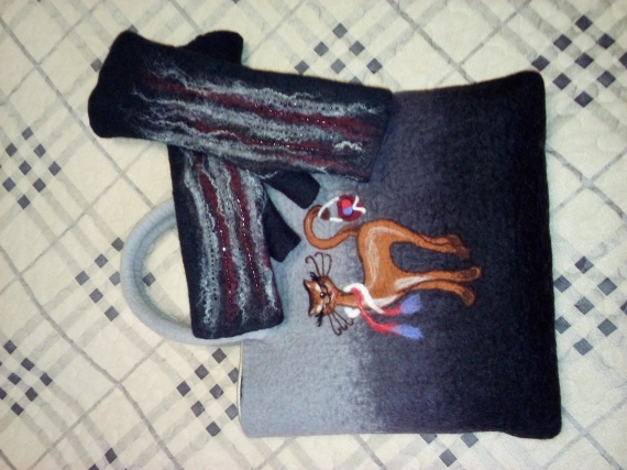 Валяная сумочка "Котэ"