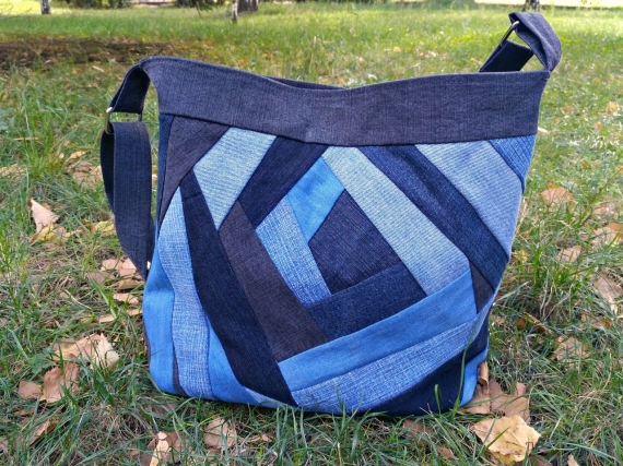 Косметичка джинсовая, лоскутное шитье. Крейзи.