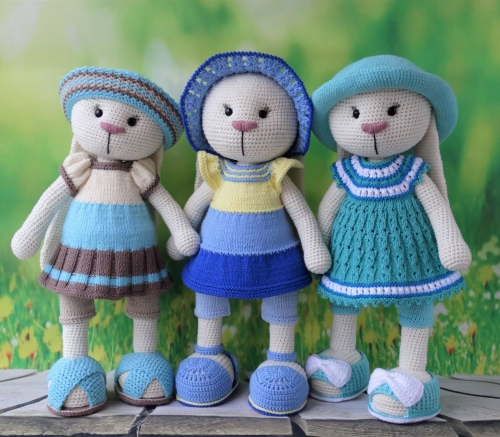 Вязаная зайка