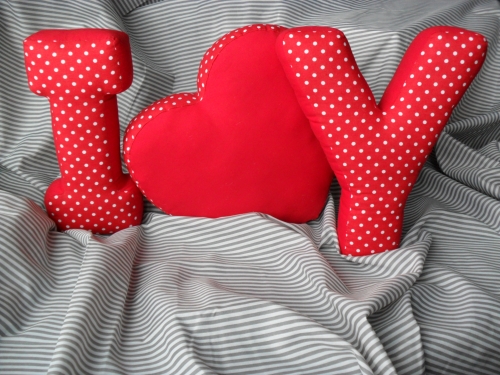 Буквы подушки Именные и разные I love you