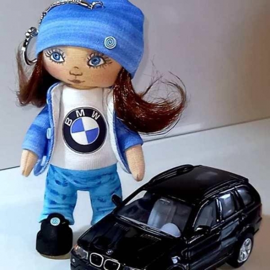 Куколка брелок автоледи БМВ