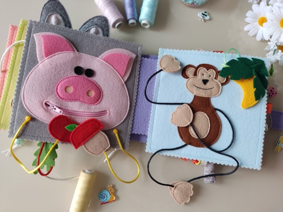 Книга из фетра Жирафик