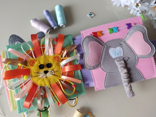 Книга из фетра Жирафик