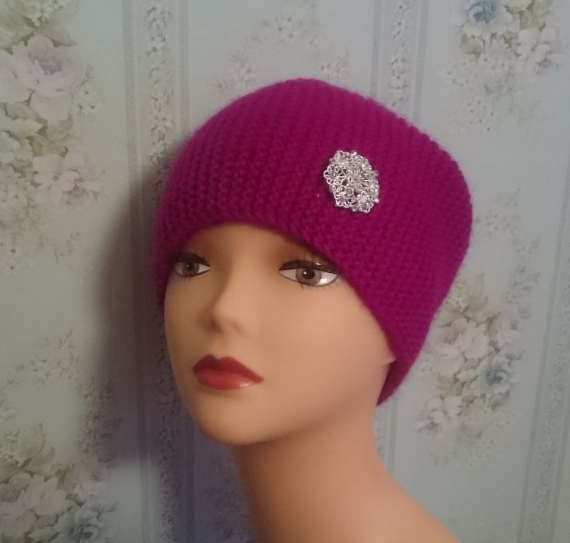 Шапка бини фуксия
