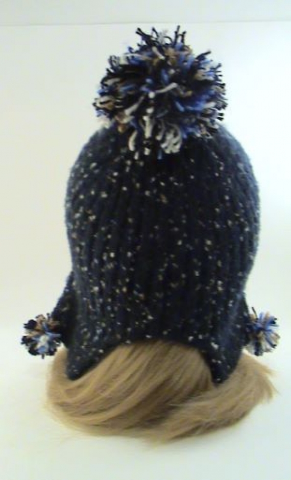 Шапка Зимняя ночь вязаная из шерстяной пряжи