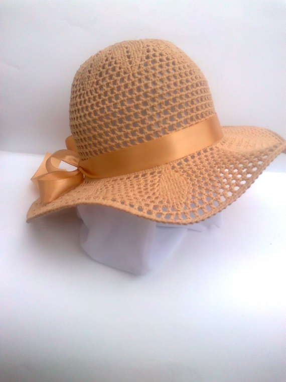 Шляпка летняя