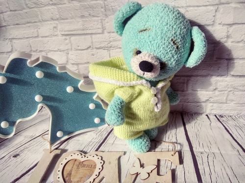 Плюшевый мишка Ягодка